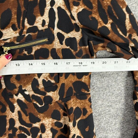 Rafaella Blouse Women S Small Brown Animal Print V-Neck Long Sleeve Pockets - Picture 4 of 6